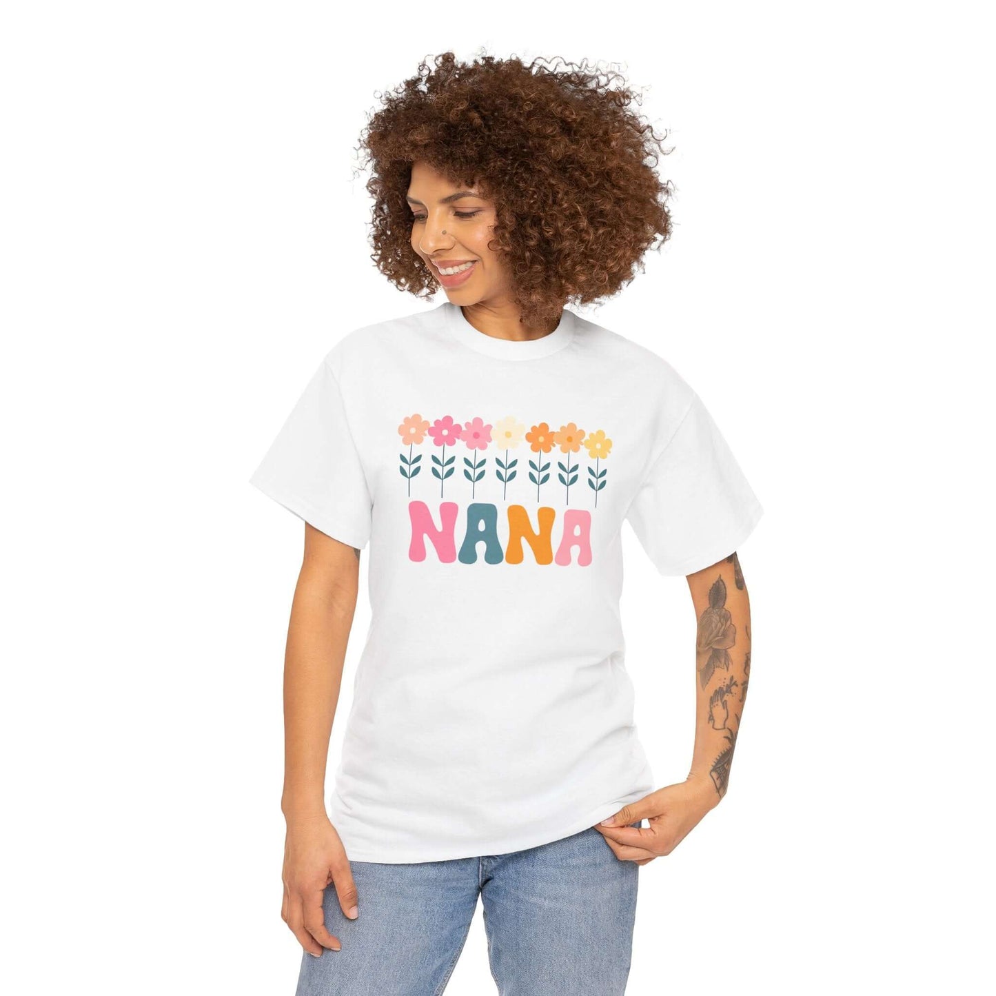Daisy Nana Unisex Unisex Heavy Cotton Tee | Retro Floral Grandma Tee