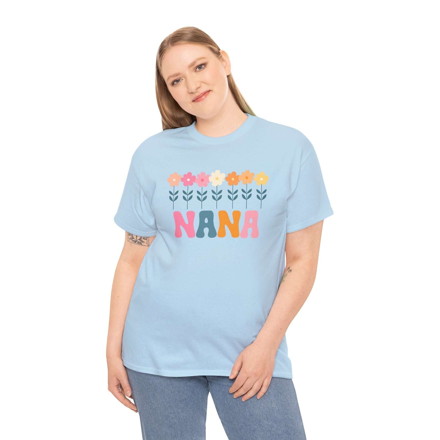 Daisy Nana Unisex Unisex Heavy Cotton Tee | Retro Floral Grandma Tee